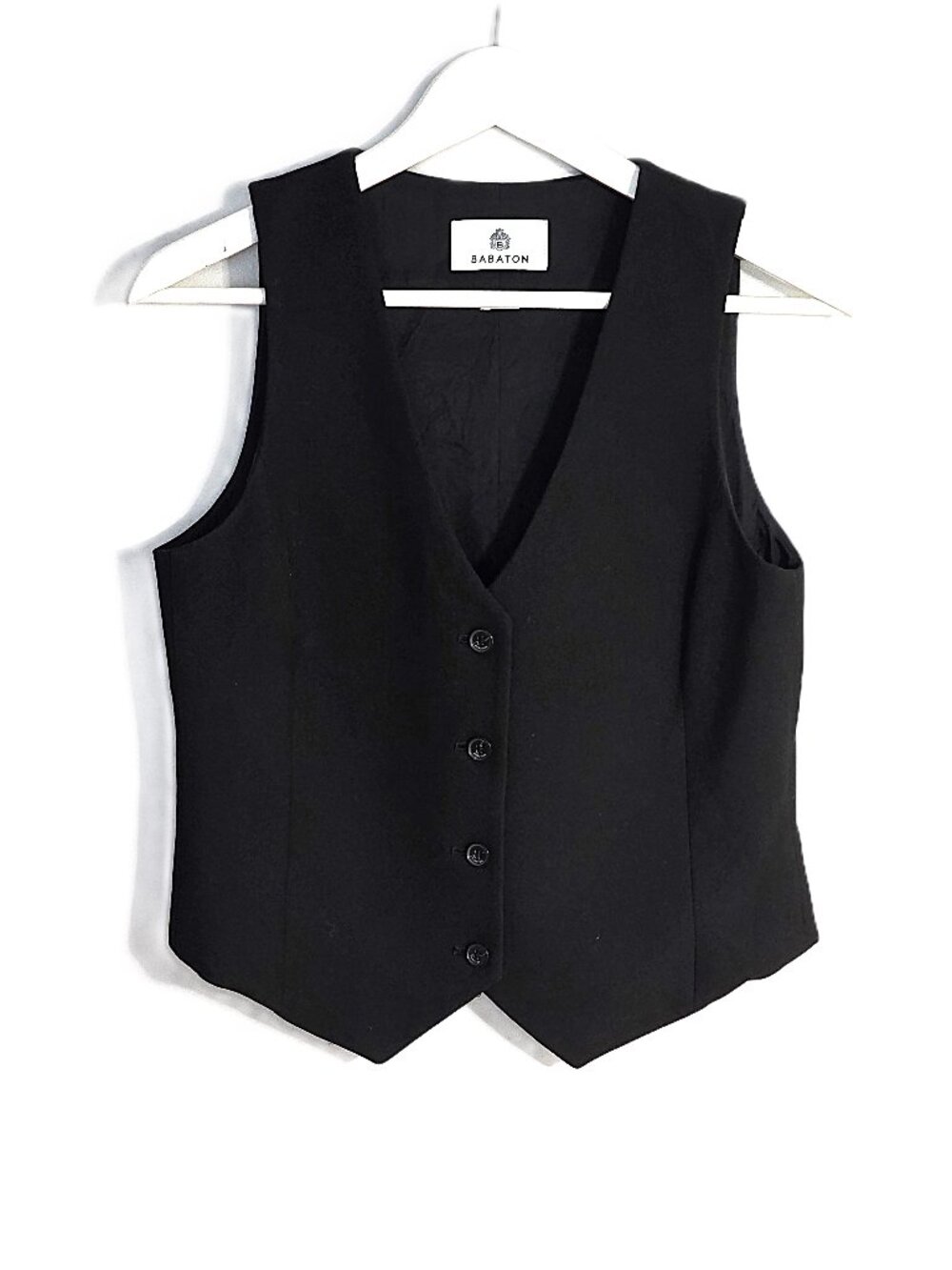 Aritzia Babaton Deniro black fitted vest